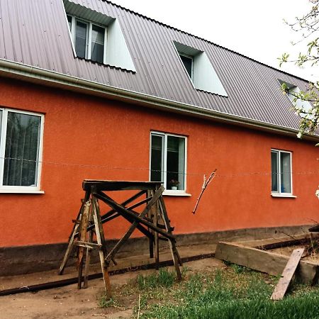 "Kamchybek Ata" Guest House B&B Tert-Kul' Eksteriør billede